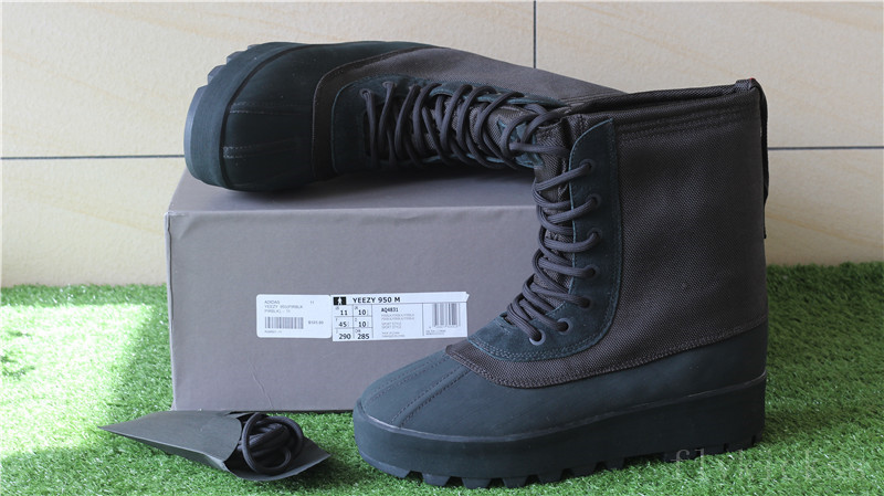 Adidas Yeezy Boost 950 Pirate Black Coffee